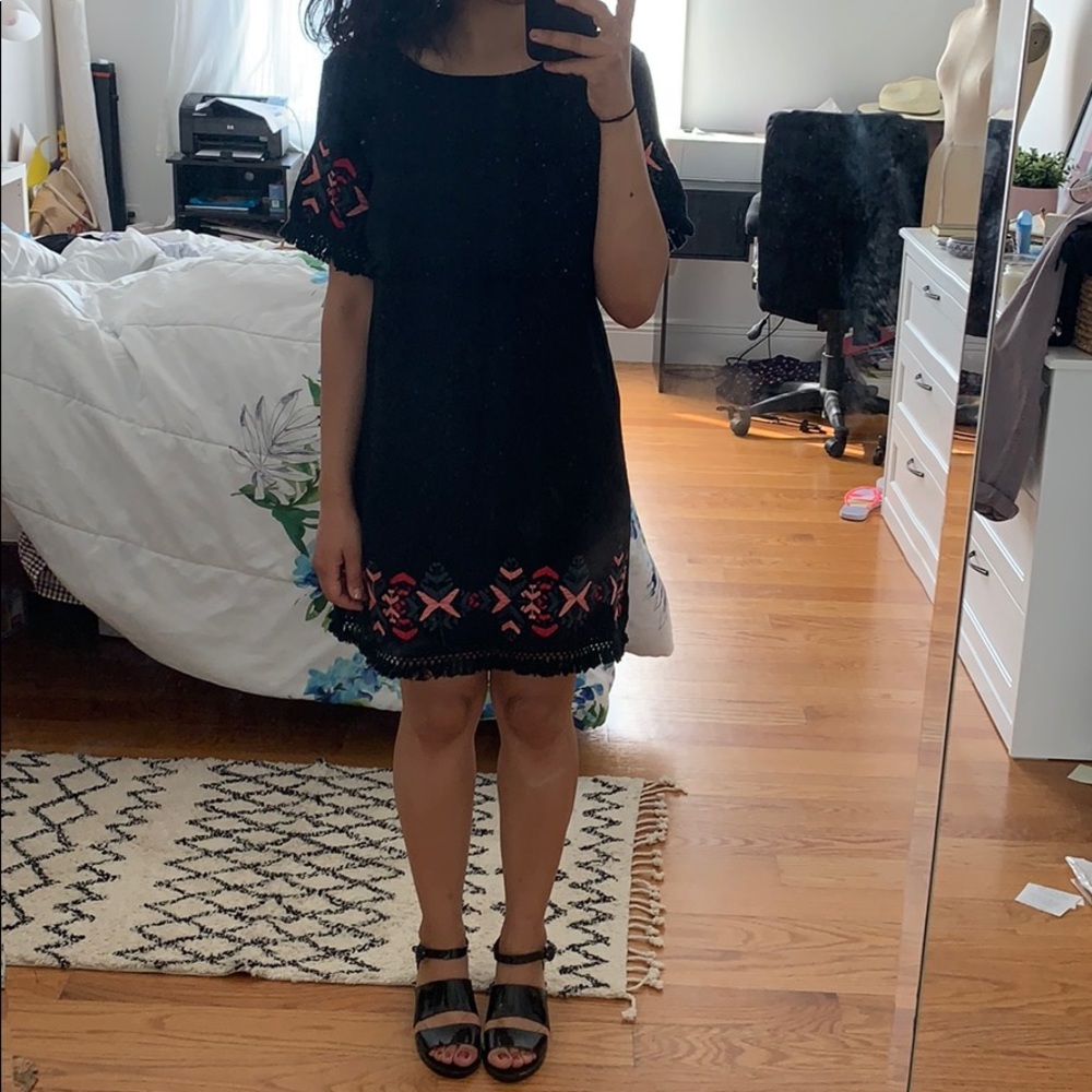 Mini dress with tribal embroidery and fringe - Picture 6 of 6